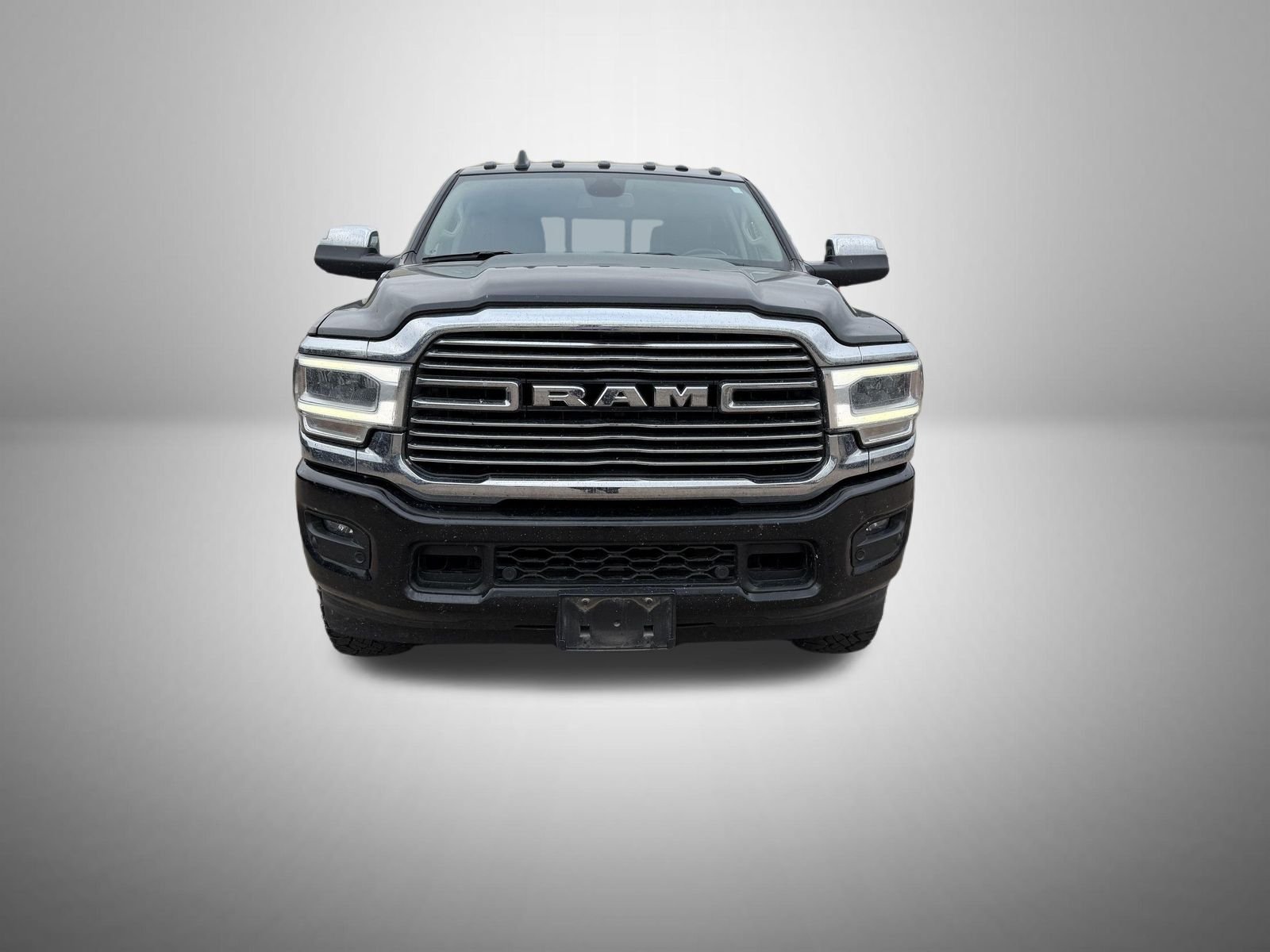 Used 2022 Black Ram Laramie image 2