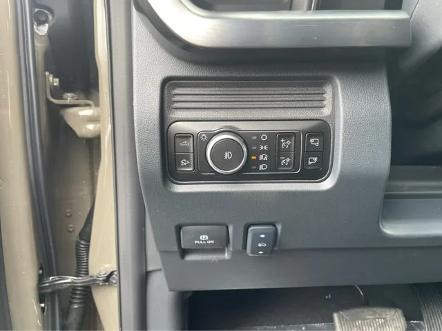 New 2026 Gray Ford Lariat image 13