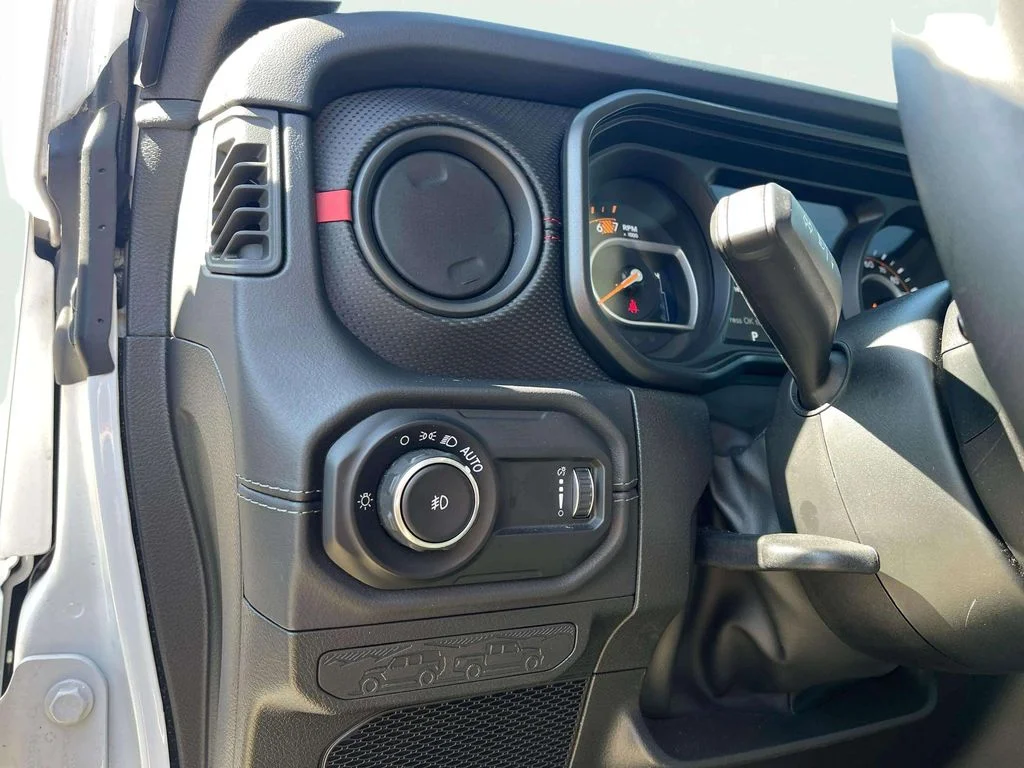 Used 2025 Bright White Clearcoat Jeep Rubicon image 14