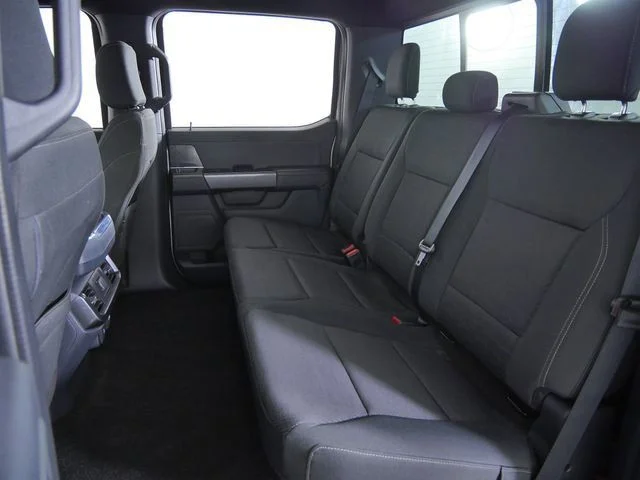 Certified Used 2022 Silver Ford XLT image 20