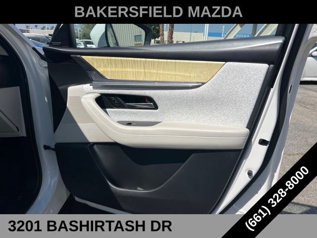 Used 2024 White Mazda 3.3 Turbo S Premium Plus image 10