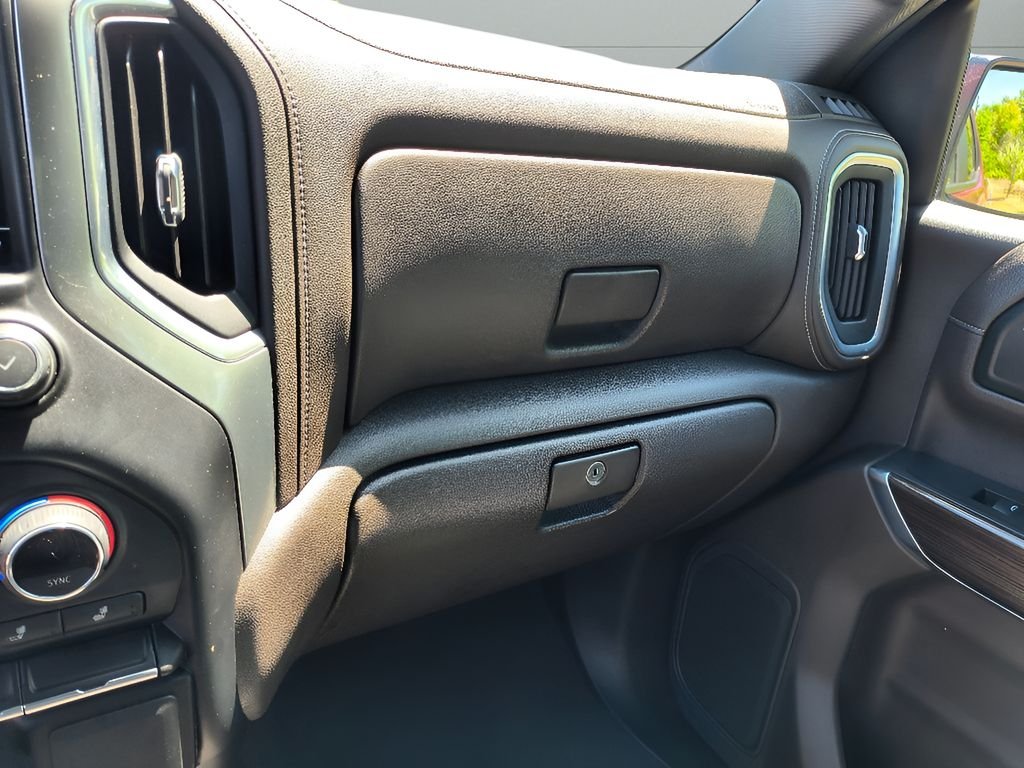 2021 Chevrolet Silverado 1500 LT - Photo 21