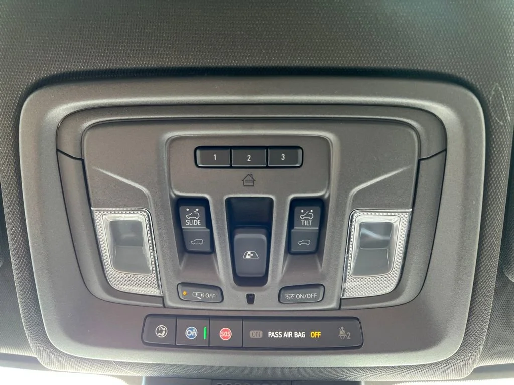 2025 Chevrolet Silverado 2500 HD LTZ - Photo 21