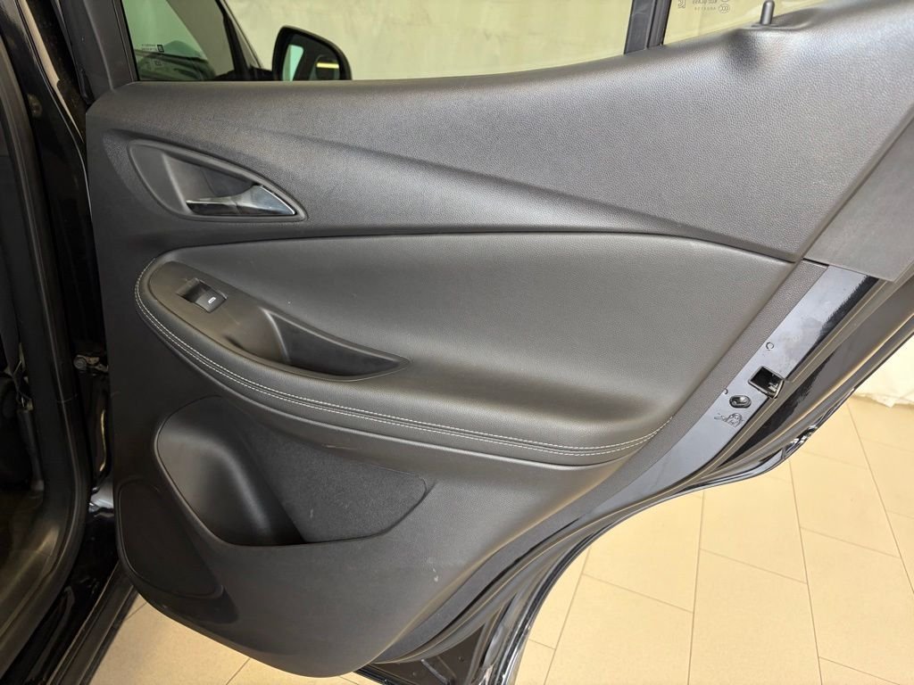 Used 2025 Ebony Twilight Metallic Buick Preferred image 20