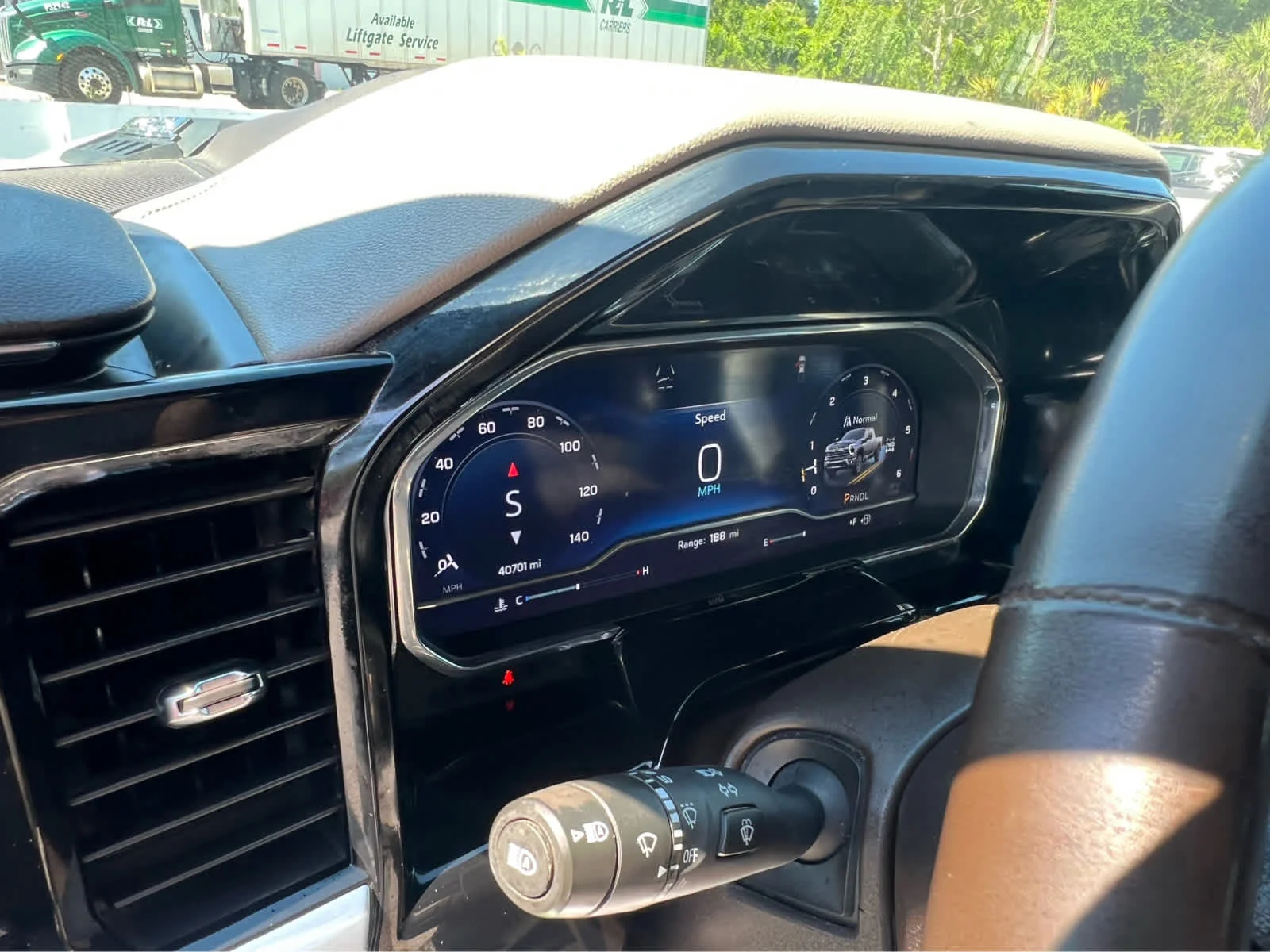 Used 2025 Summit White Chevrolet LT image 11
