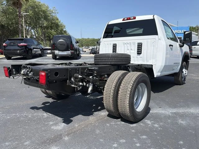 New 2026 Summit White GMC Pro image 4
