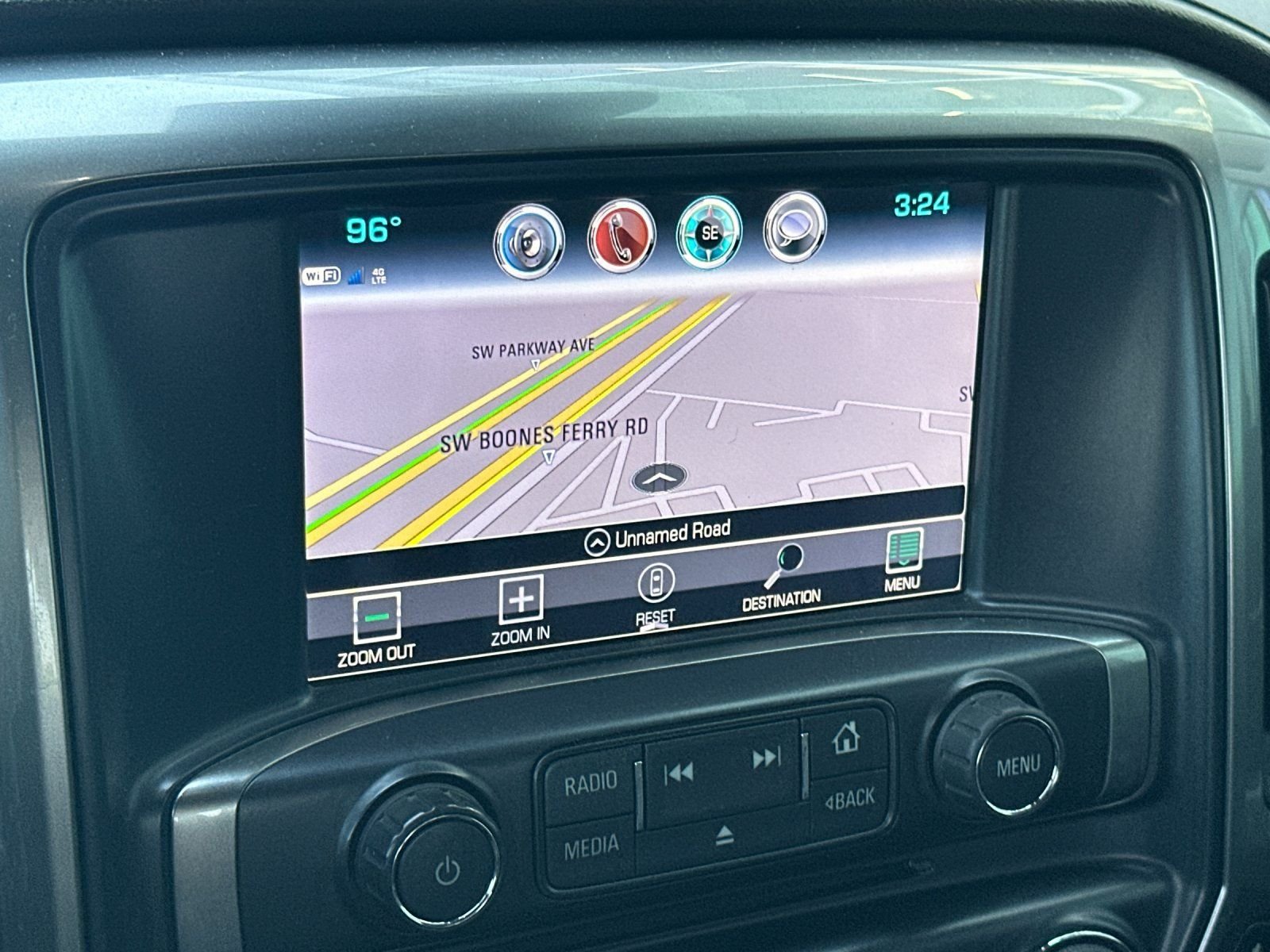 Used 2018 Silver Ice Metallic Chevrolet LTZ image 16
