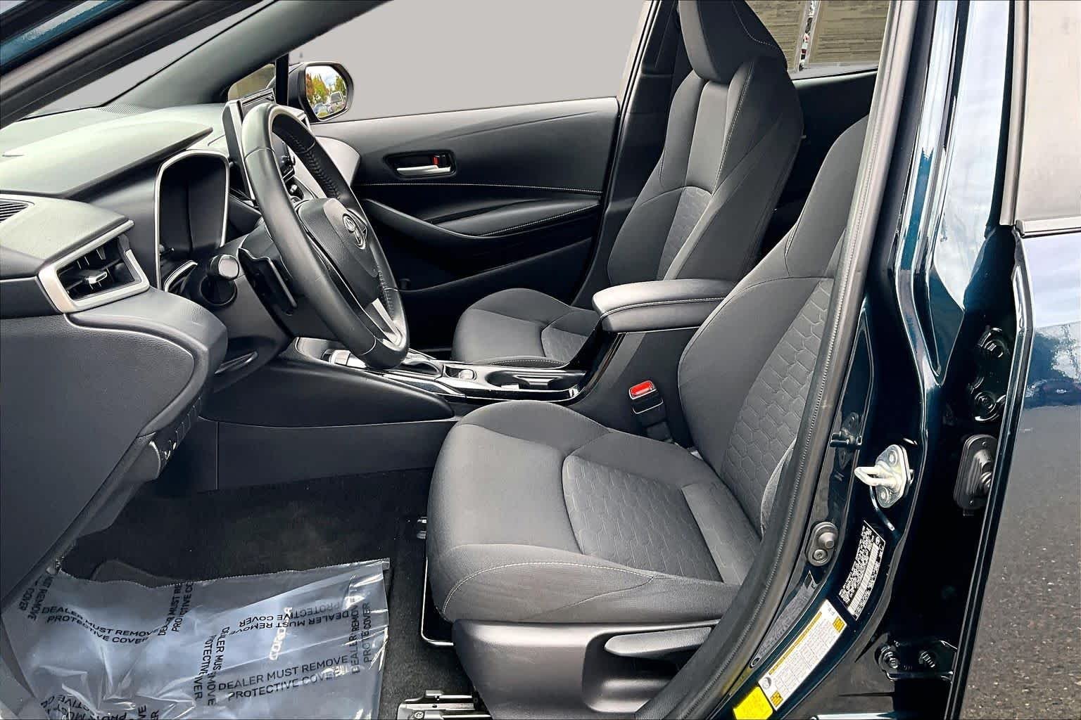 Certified Used 2022 Galactic Aqua Mica Toyota SE image 7