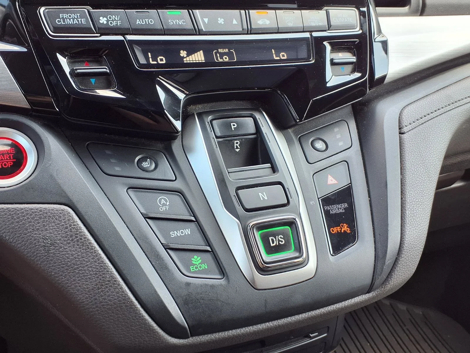 Used 2018 Crystal Black Pearl Honda Touring image 11