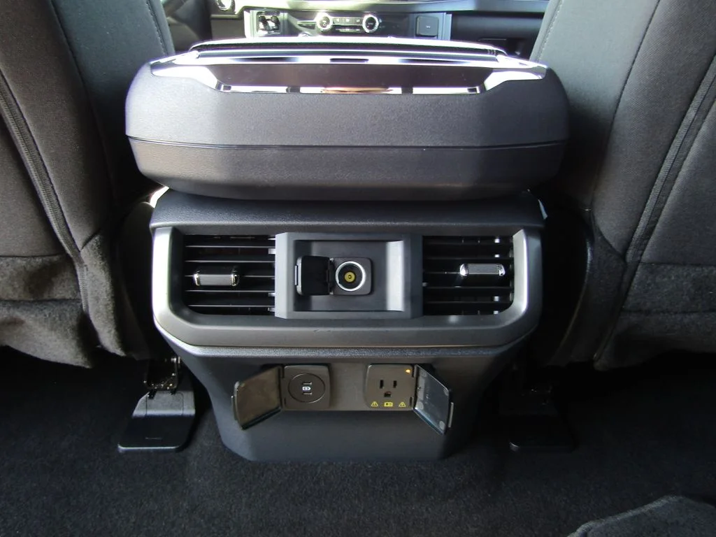 Certified Used 2024 Agate Black Metallic Ford XLT image 21