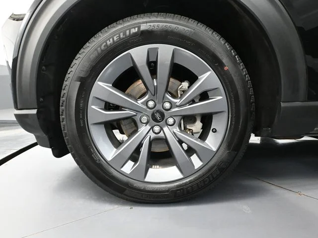 2024 Ford Explorer XLT - Photo 18