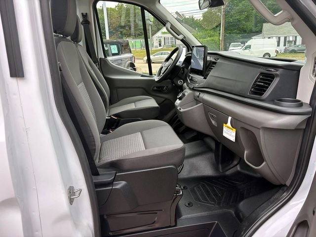 Used 2024 White Ford  image 31