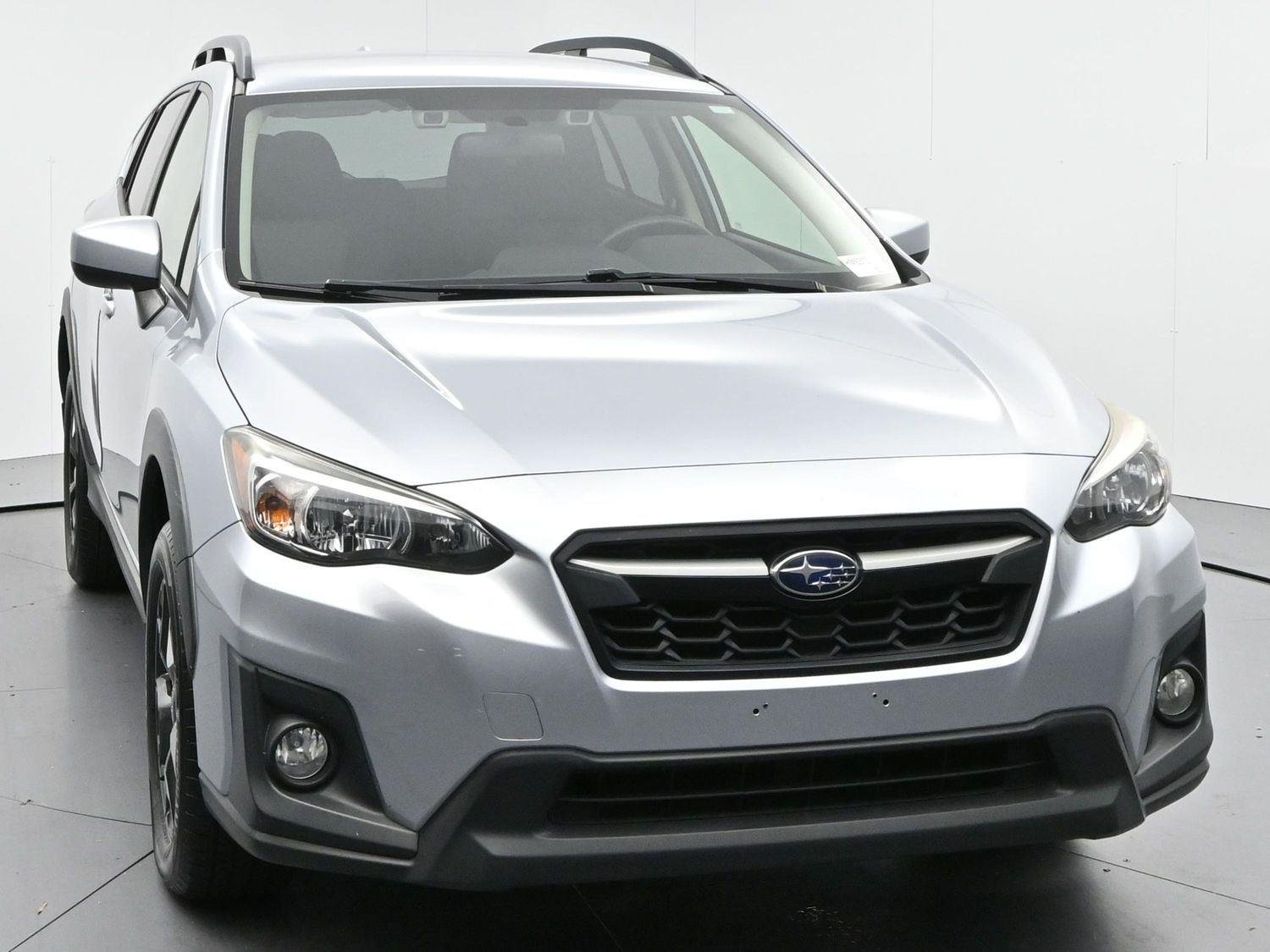 Used 2020 Ice Silver Metallic Subaru Premium image 2