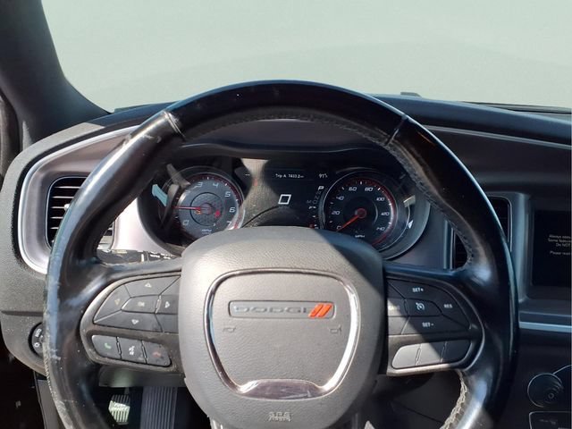 Used 2020 Black Dodge SXT RWD image 10