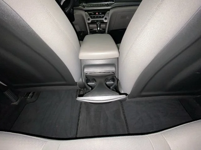 Used 2017 Gray Hyundai SE image 27