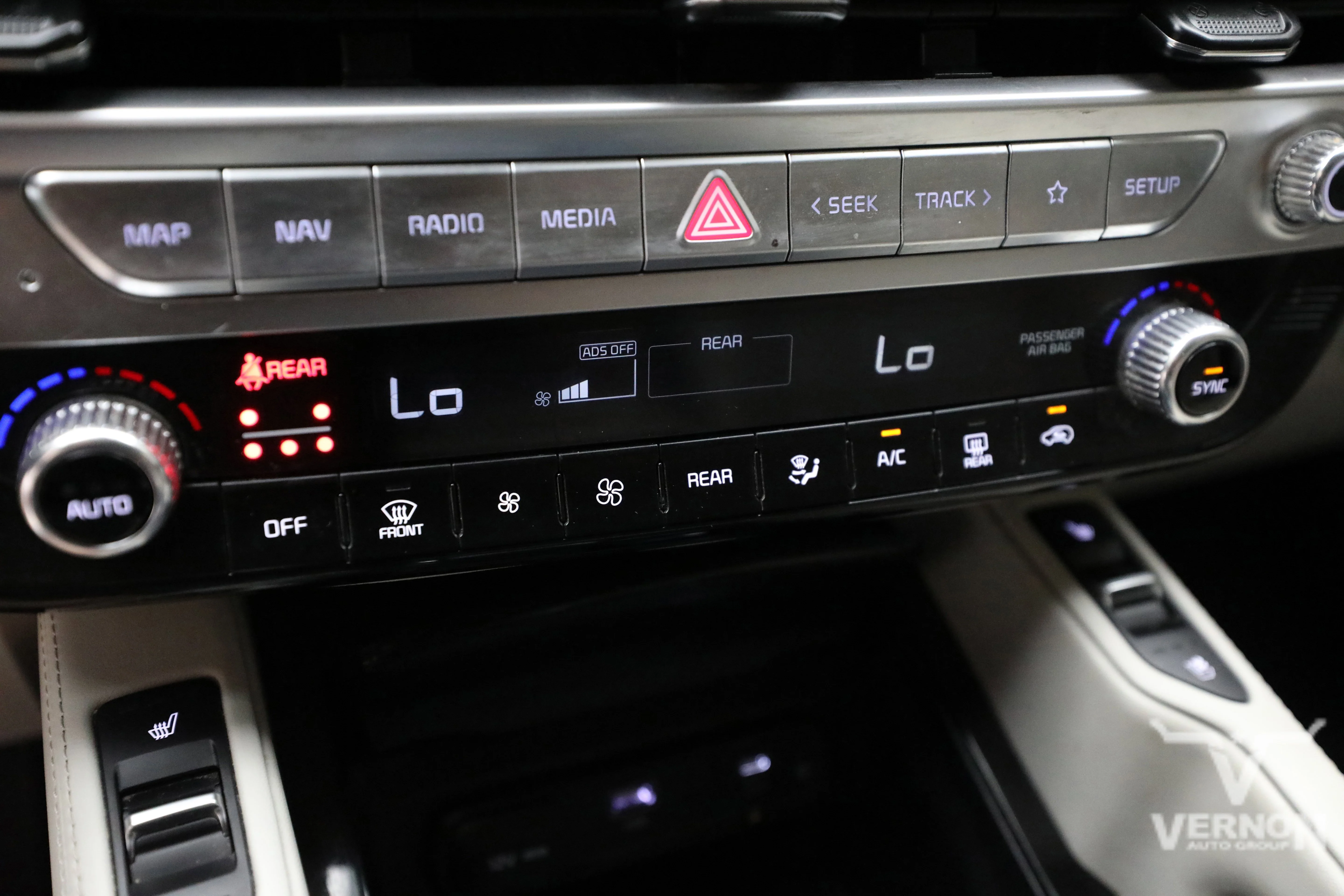 Pre-Owned 2024 Kia Telluride EX FWD