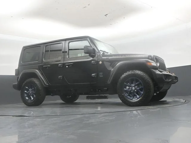New 2026 Black Clear-Coat Exterior Paint Jeep 85th Anniversary Edition image 40