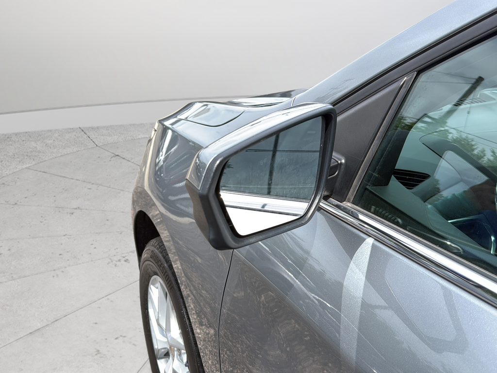 Used 2023 Gray Chevrolet LT image 14