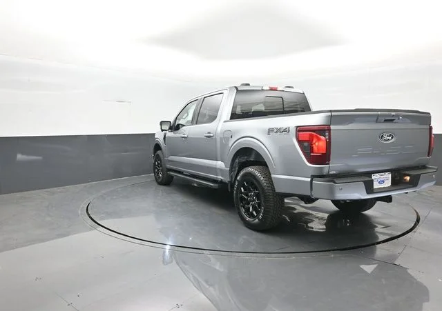 New 2026 Iconic Silver Metallic Ford XLT image 5