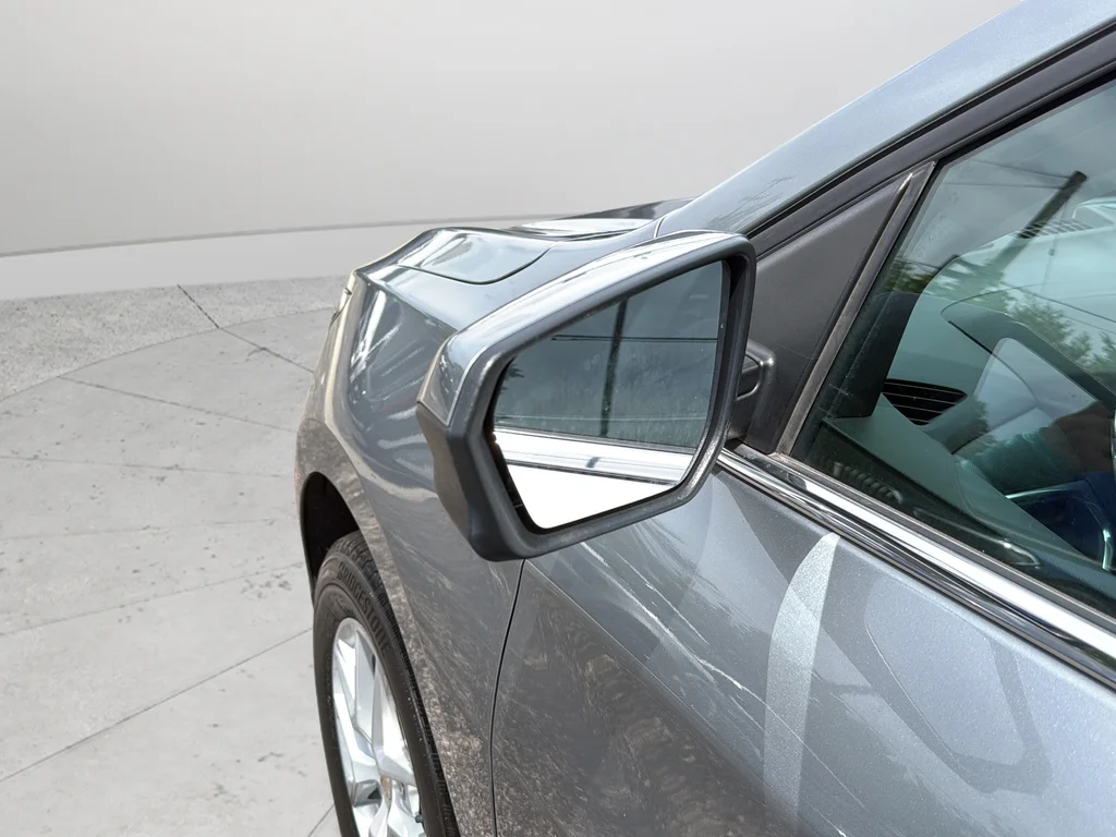 Used 2023 Gray Chevrolet LT image 14