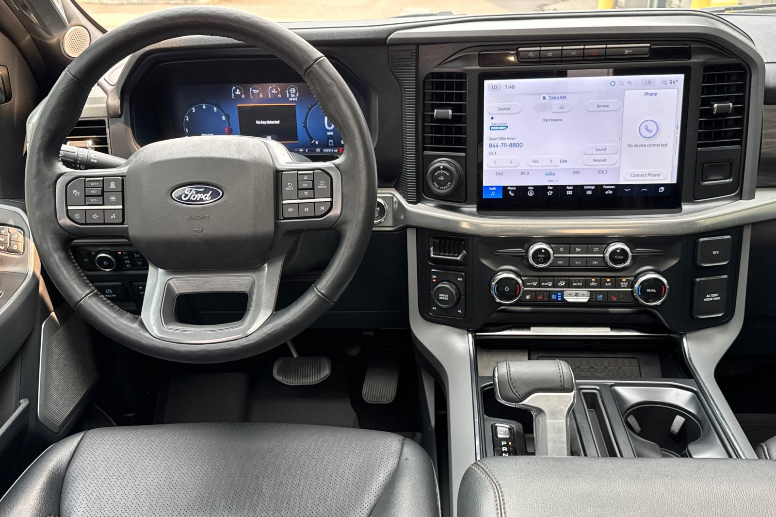 Used 2024 Avalanche Ford LARIAT image 14