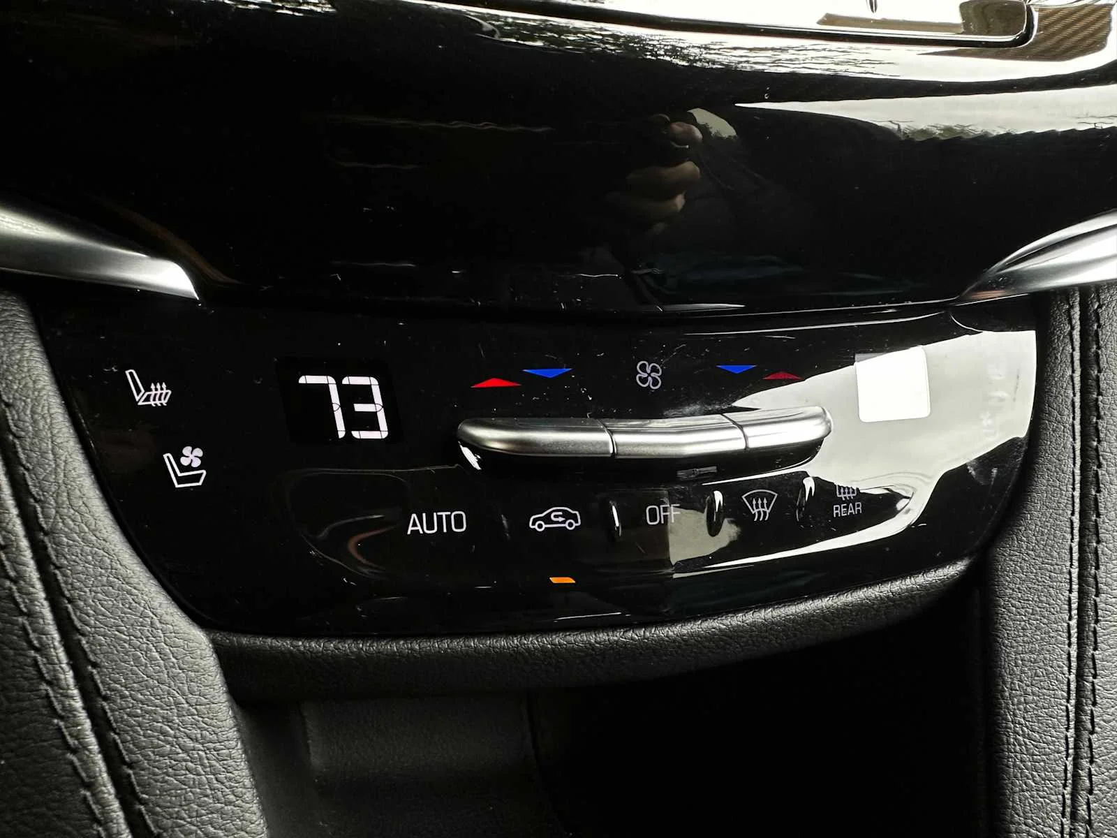 Certified Used 2025 Stellar Black Metallic Cadillac Premium Luxury image 13