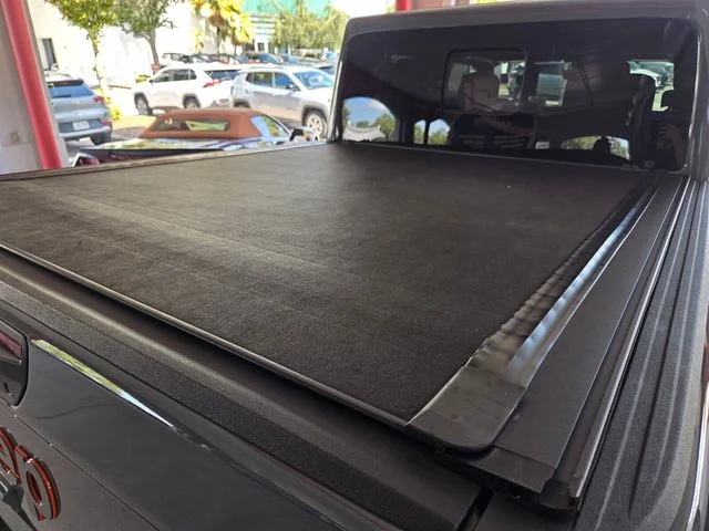 Used 2024 Gray Jeep Mojave image 12