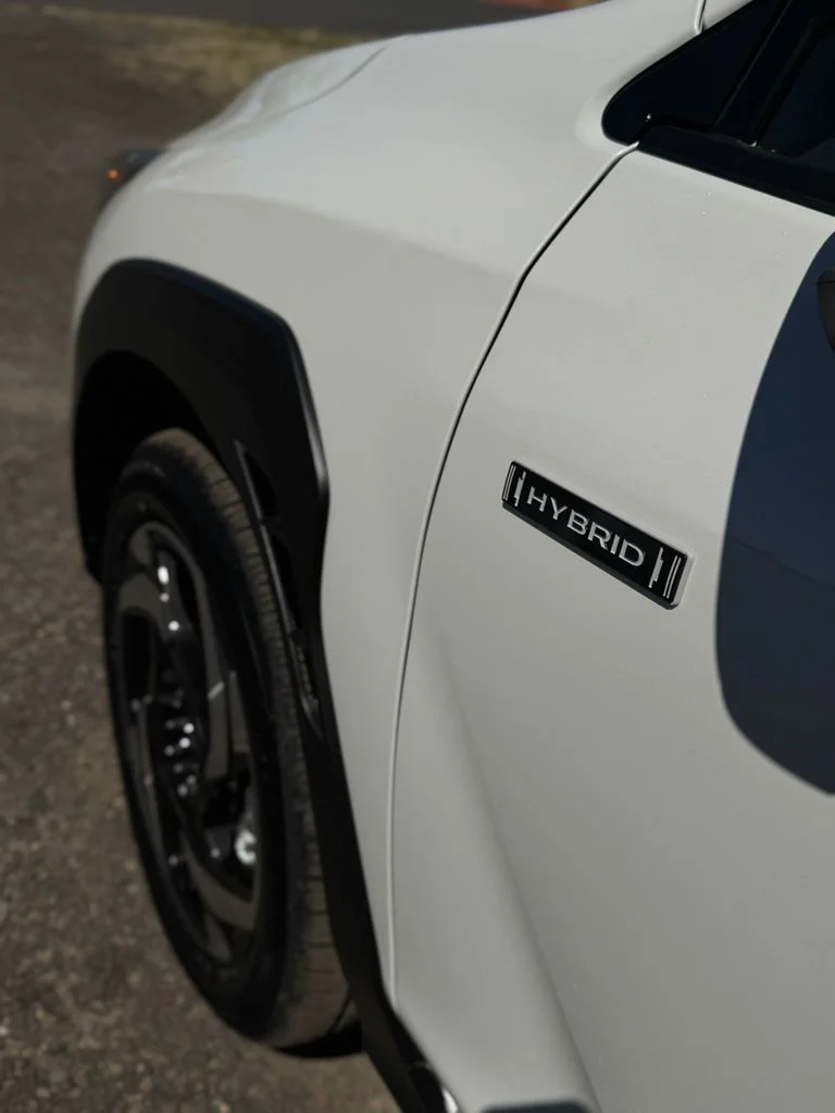 New 2026 CRYSTAL WHITE PEARL Subaru Limited Hybrid image 83