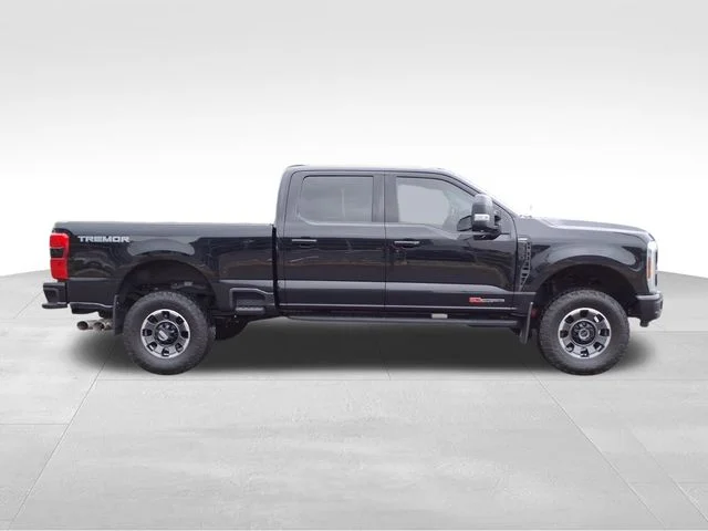 Used 2024 Black Ford Lariat image 14