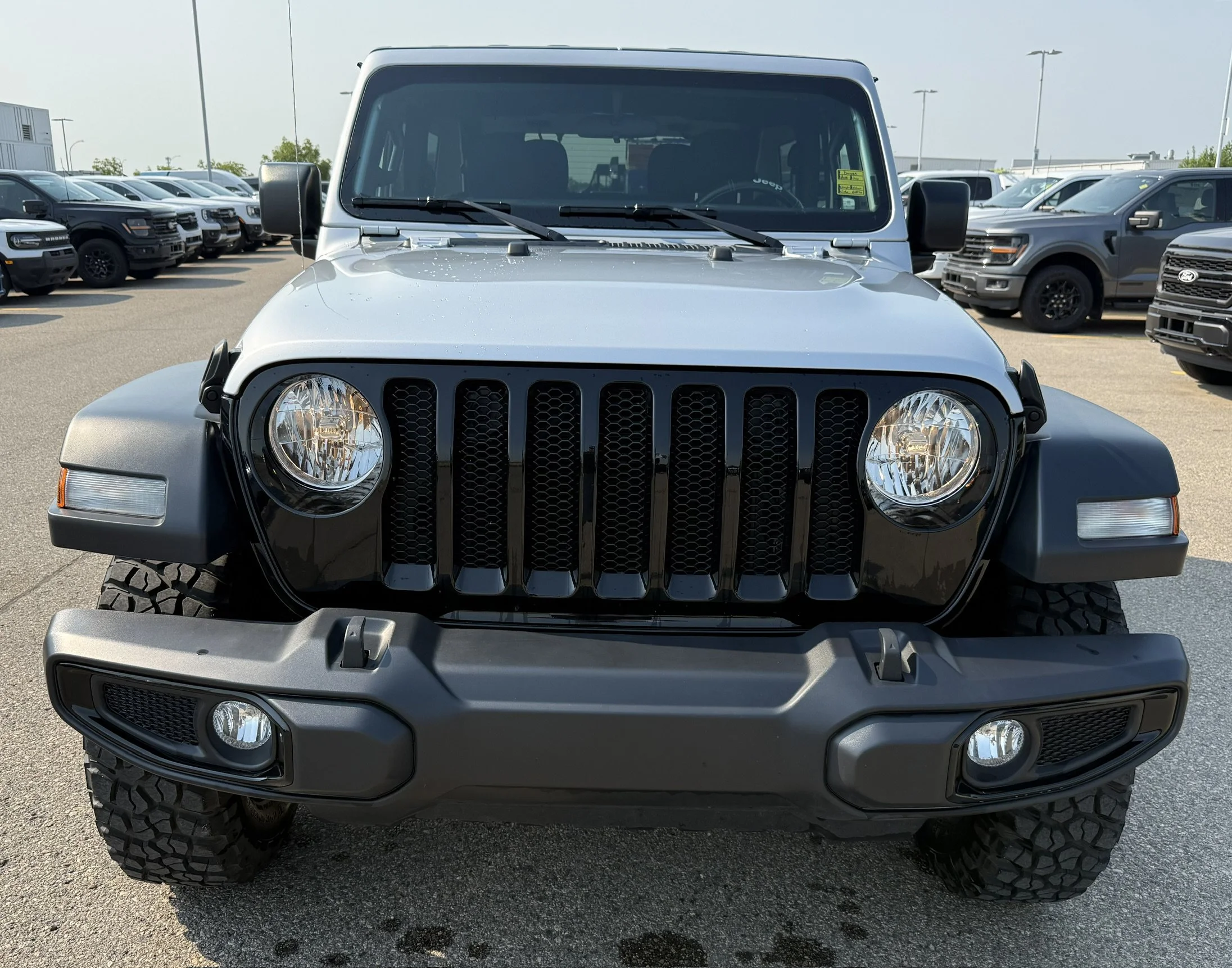 Used 2023 Silver Zynith Jeep SPORT **New Arrival** image 8