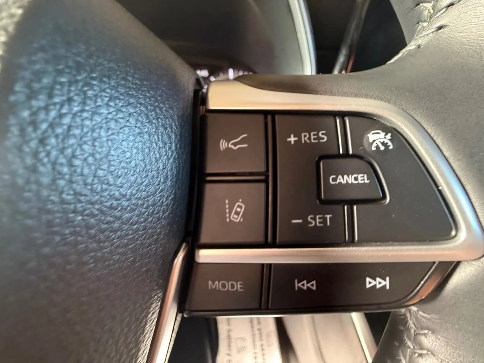 Used 2024 Magnetic Gray Metallic Toyota XLE image 19