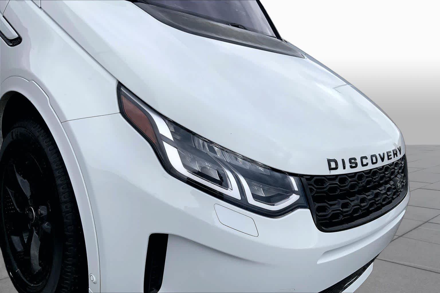 Used 2021 Fuji White Land Rover S R-Dynamic image 26
