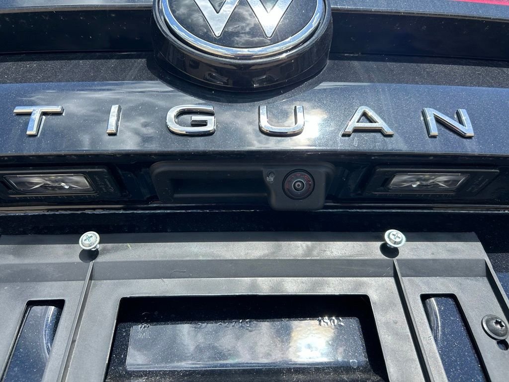 New 2026 Black Volkswagen 2.0T SE image 41