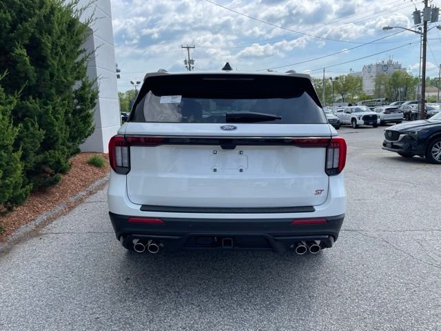New 2026 Star White Metallic Tri-Coat Ford ST image 5