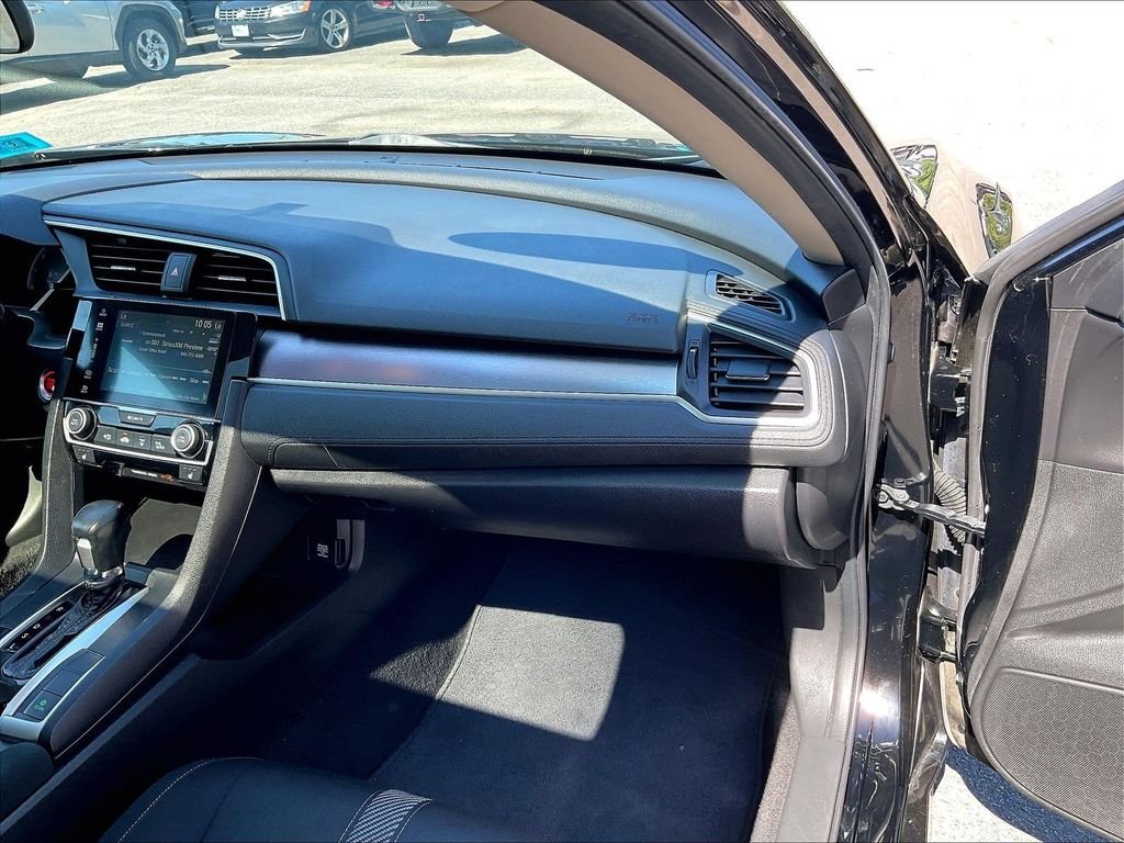 Used 2018 Black Honda EX-T image 13