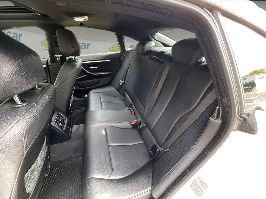Used 2018 White BMW 430i Gran Coupe image 25