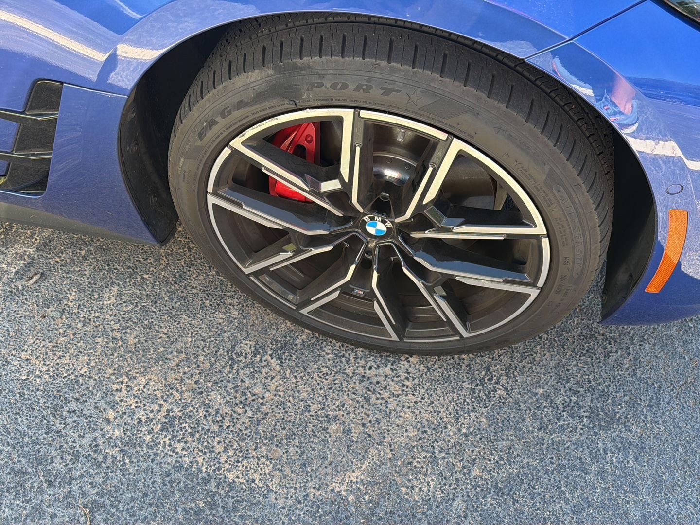 Used 2025 Portimao Blue Metallic BMW eDrive40 image 7