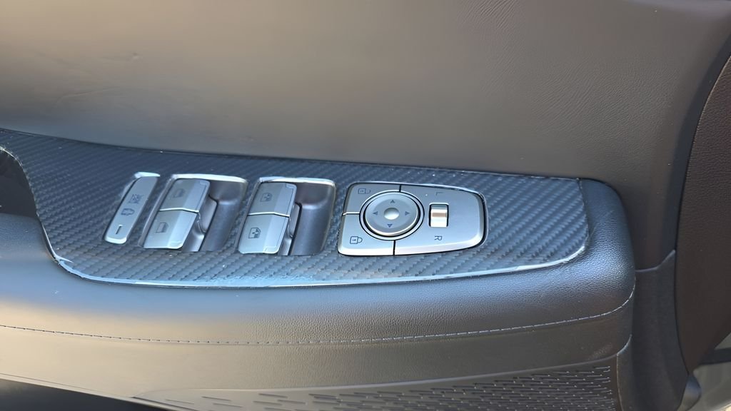 Used 2024 Gray Hyundai XRT image 22