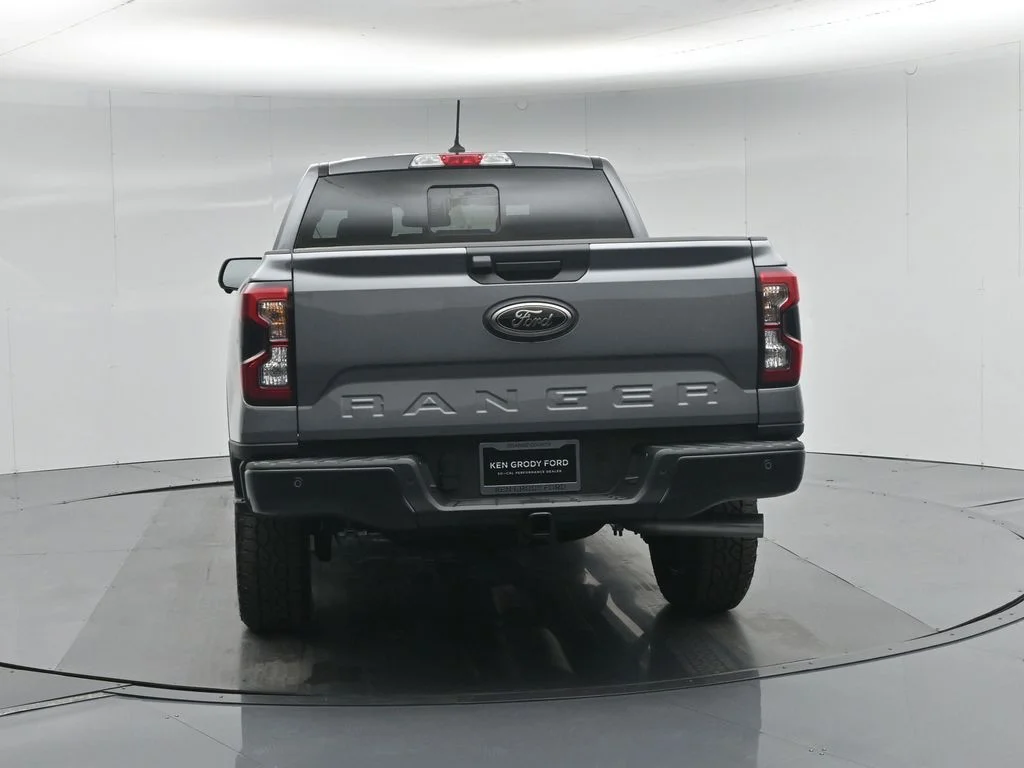 New 2026 Gray Ford Lariat image 29