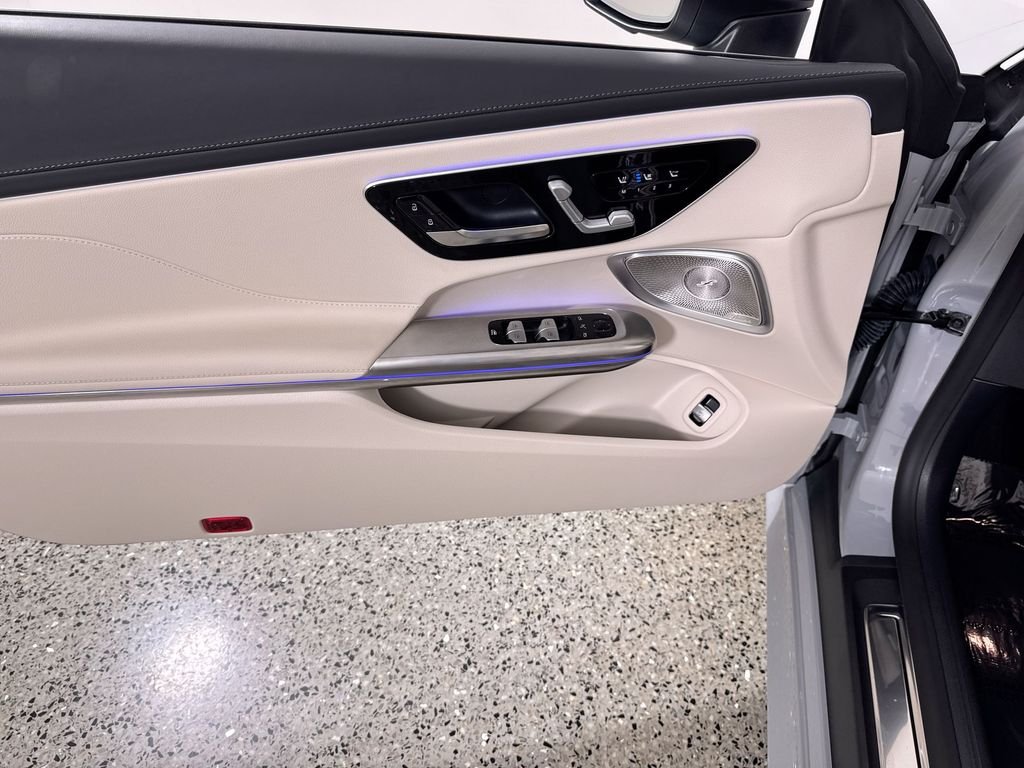 Used 2026  Mercedes-Benz CLE 300 4MATIC® image 13