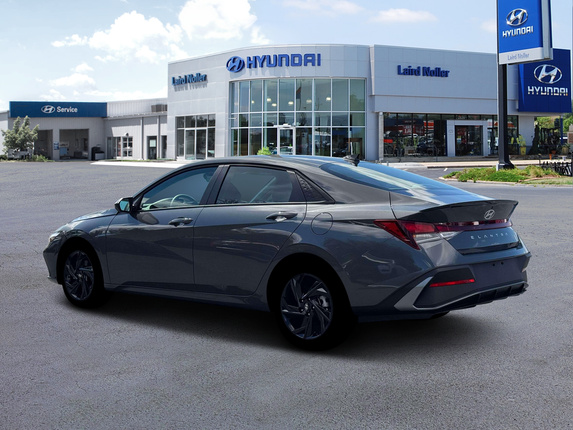 View vehicle photo 4