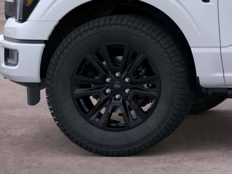 New 2026 Star White Metallic Tri-Coat Ford Platinum® image 19