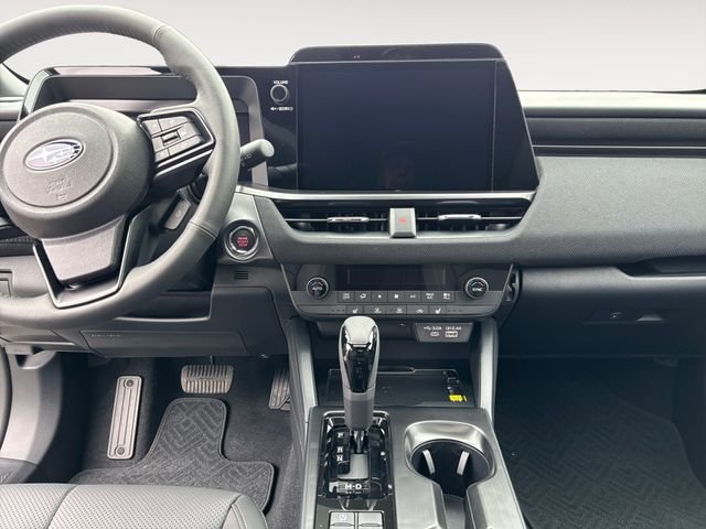 New 2026 CRYSTAL WHITE PEARL Subaru Limited image 10