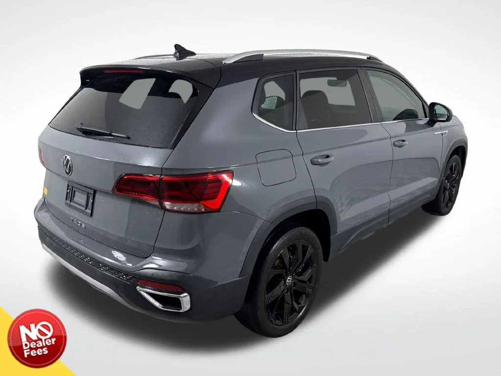 2024 Volkswagen Taos SE - Photo 3