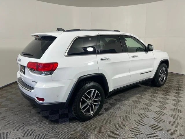 Certified Used 2018 White Jeep Limited image 10