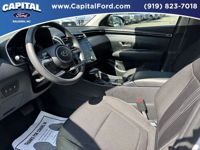 Used 2023 White Hyundai SEL image 19