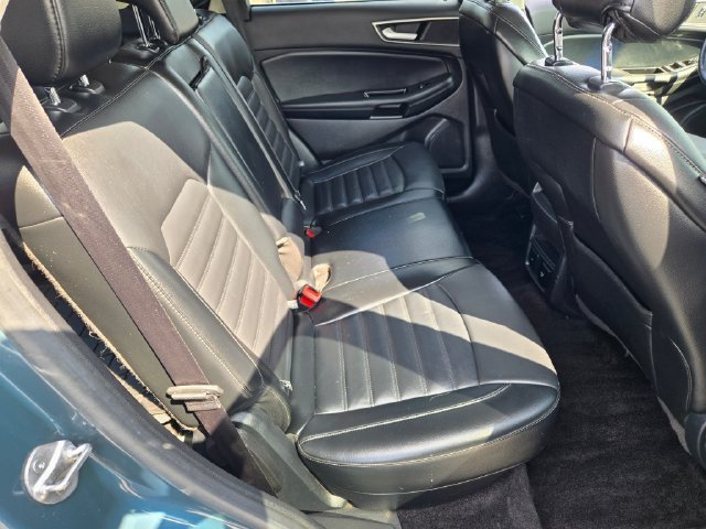 Used 2016 Blue Ford SEL image 10