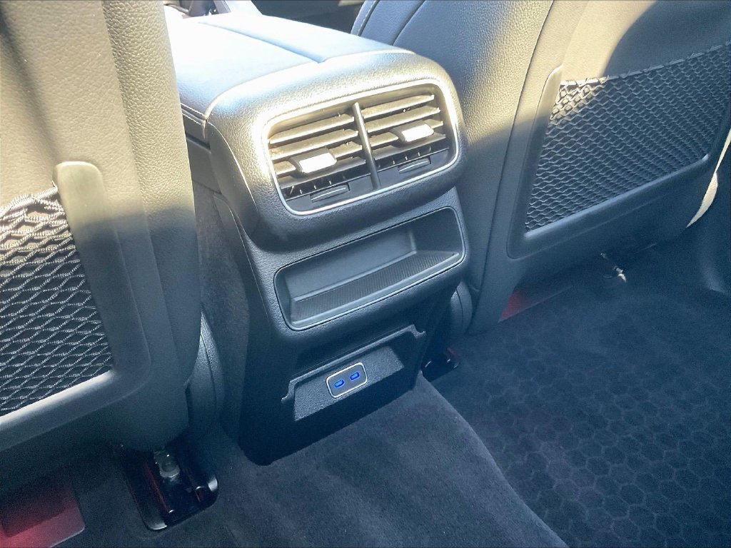Certified Used 2025 Obsidian Black Metallic Mercedes-Benz GLE 450 image 12