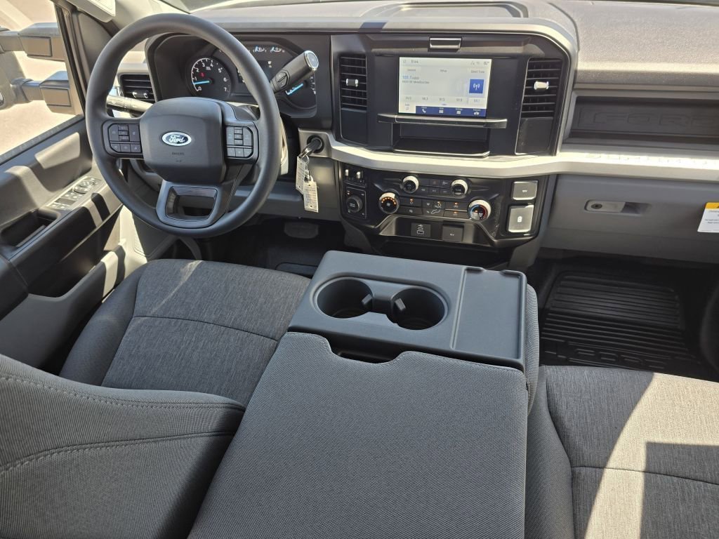 New 2026 Oxford White Ford XL image 28