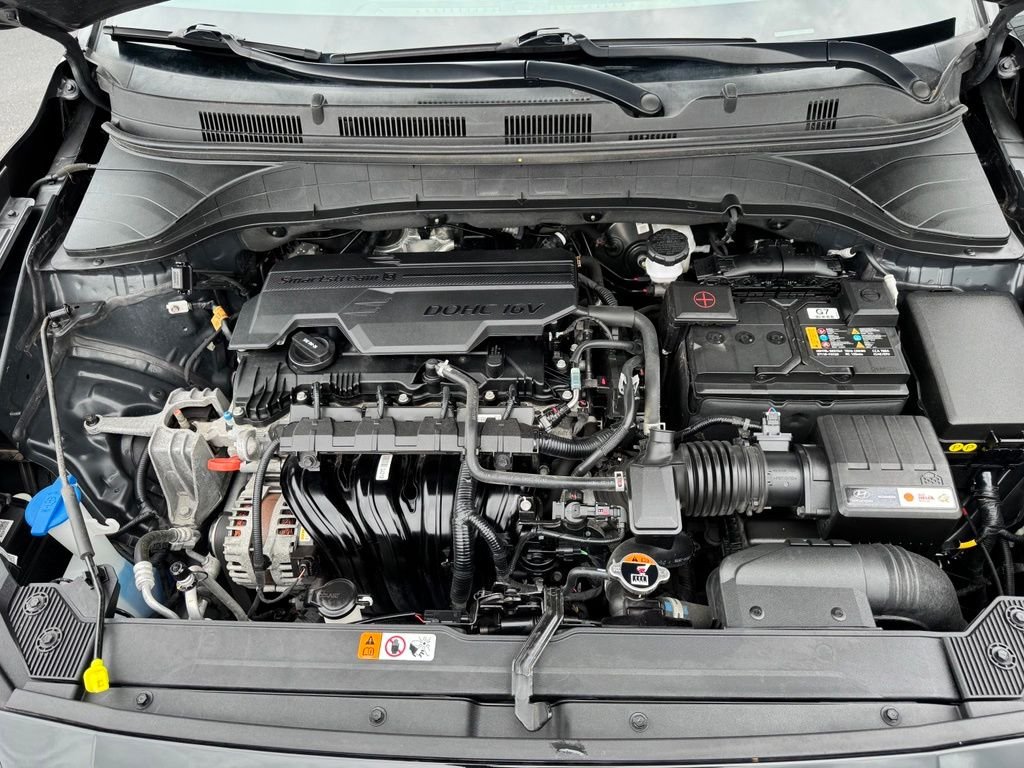 Certified Used 2022 Ultra Black Hyundai SEL image 10